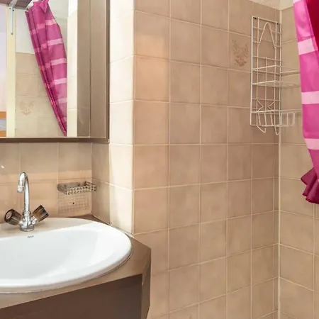 Le Vernon 1027 Appt Premium 4 Pers Apartment *